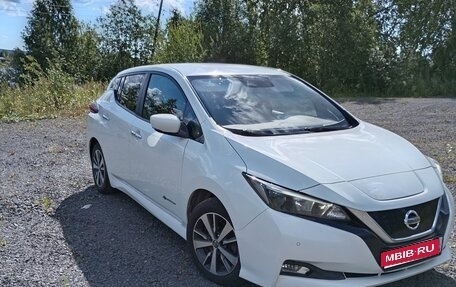 Nissan Leaf II, 2018 год, 1 850 000 рублей, 1 фотография