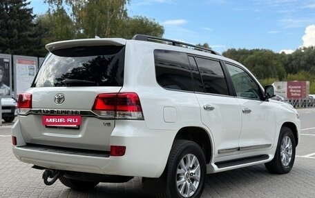 Toyota Land Cruiser 200, 2015 год, 5 250 000 рублей, 5 фотография