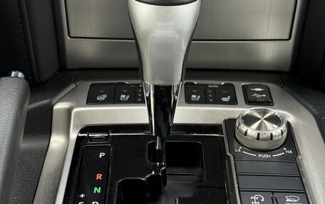 Toyota Land Cruiser 200, 2015 год, 5 250 000 рублей, 20 фотография