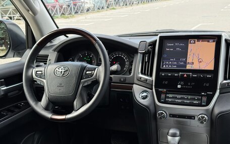 Toyota Land Cruiser 200, 2015 год, 5 250 000 рублей, 19 фотография