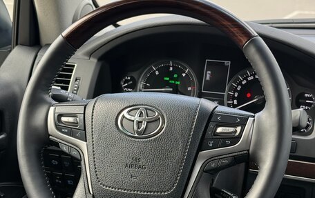 Toyota Land Cruiser 200, 2015 год, 5 250 000 рублей, 22 фотография