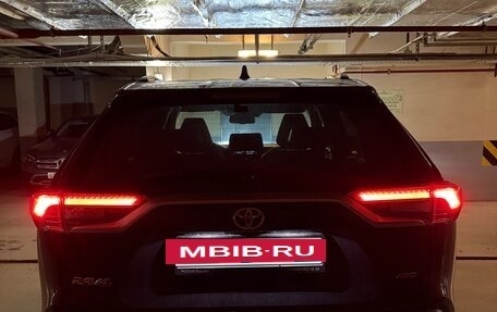 Toyota RAV4, 2020 год, 30 500 000 рублей, 5 фотография