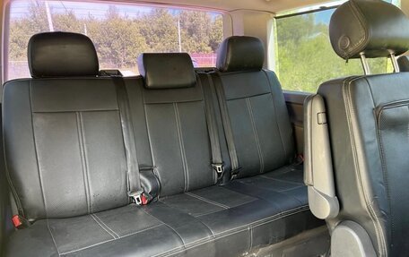 Volkswagen Multivan T5, 2006 год, 800 000 рублей, 9 фотография
