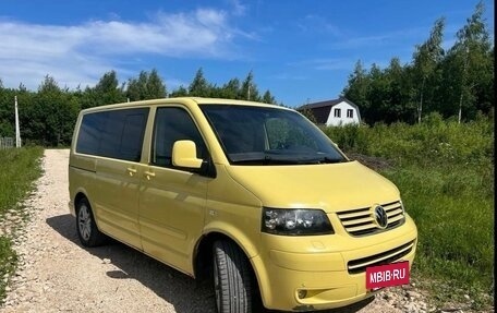 Volkswagen Multivan T5, 2006 год, 800 000 рублей, 2 фотография