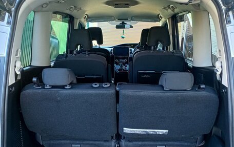 Nissan Serena IV, 2019 год, 2 400 000 рублей, 20 фотография