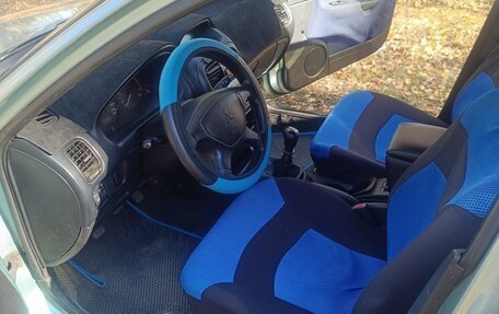 Mitsubishi Carisma I, 2003 год, 260 000 рублей, 8 фотография