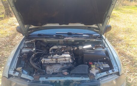 Mitsubishi Carisma I, 2003 год, 260 000 рублей, 13 фотография