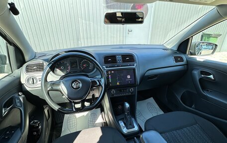 Volkswagen Polo VI (EU Market), 2016 год, 1 350 000 рублей, 6 фотография