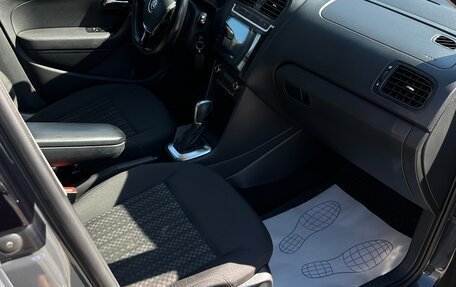 Volkswagen Polo VI (EU Market), 2016 год, 1 350 000 рублей, 7 фотография