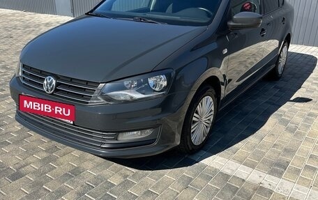 Volkswagen Polo VI (EU Market), 2016 год, 1 350 000 рублей, 2 фотография