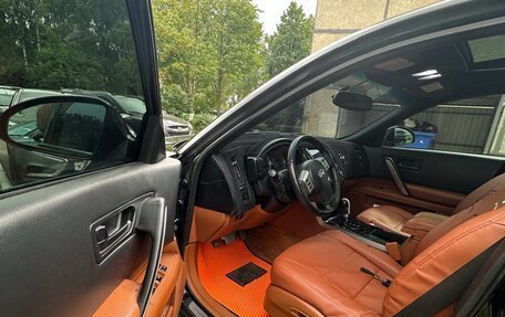 Infiniti FX I, 2004 год, 720 000 рублей, 6 фотография