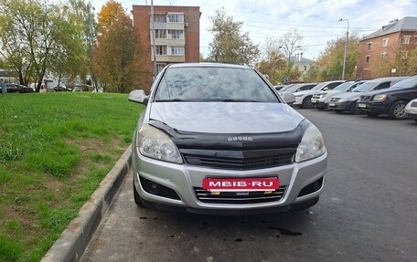 Opel Astra H, 2011 год, 575 000 рублей, 2 фотография