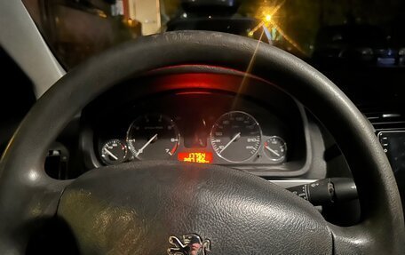 Peugeot 407, 2006 год, 400 000 рублей, 23 фотография