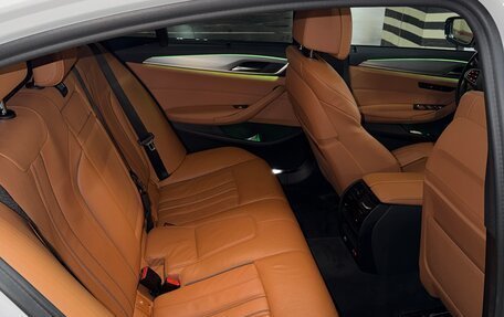 BMW 5 серия, 2022 год, 4 800 000 рублей, 8 фотография