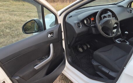 Peugeot 308 II, 2011 год, 580 000 рублей, 10 фотография