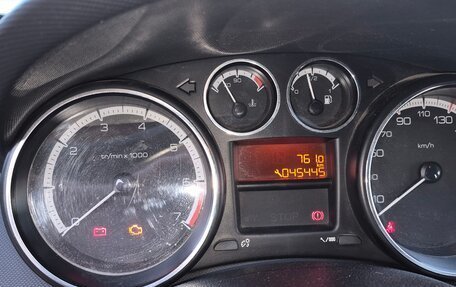 Peugeot 308 II, 2011 год, 580 000 рублей, 18 фотография