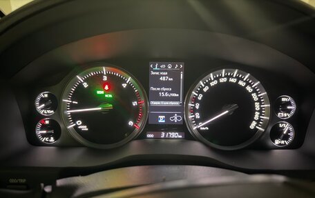 Toyota Land Cruiser 200, 2017 год, 7 500 000 рублей, 7 фотография