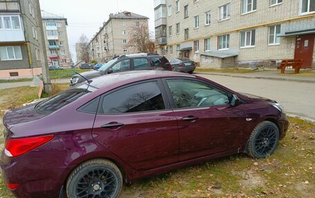 Hyundai Solaris II рестайлинг, 2014 год, 600 000 рублей, 4 фотография