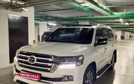Toyota Land Cruiser 200, 2017 год, 7 500 000 рублей, 3 фотография
