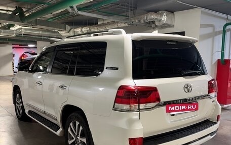 Toyota Land Cruiser 200, 2017 год, 7 500 000 рублей, 6 фотография