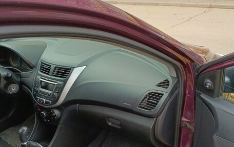 Hyundai Solaris II рестайлинг, 2014 год, 600 000 рублей, 6 фотография