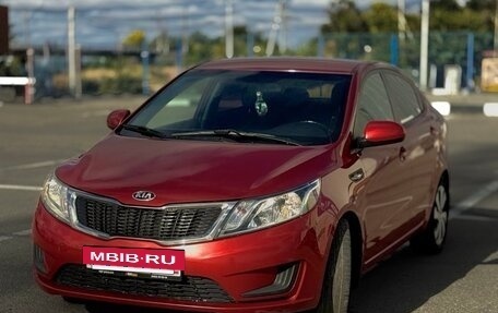 KIA Rio III рестайлинг, 2013 год, 945 000 рублей, 15 фотография