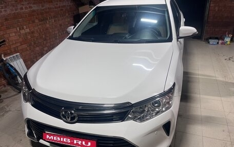 Toyota Camry, 2016 год, 2 550 000 рублей, 6 фотография