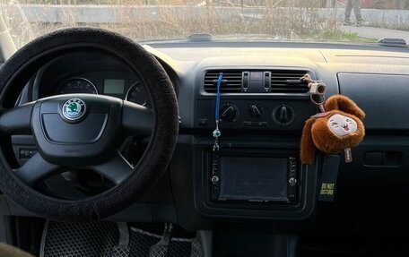 Skoda Fabia II, 2011 год, 410 000 рублей, 7 фотография