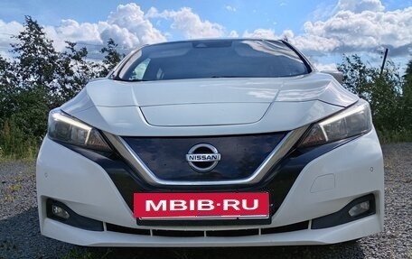 Nissan Leaf II, 2018 год, 1 850 000 рублей, 5 фотография