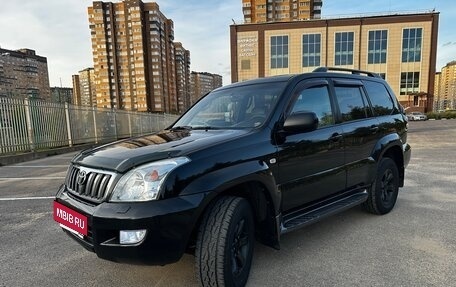 Toyota Land Cruiser Prado 120 рестайлинг, 2006 год, 2 150 000 рублей, 2 фотография