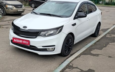 KIA Rio III рестайлинг, 2016 год, 590 000 рублей, 2 фотография