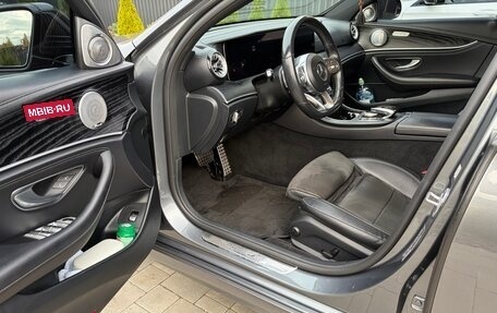 Mercedes-Benz E-Класс, 2018 год, 3 000 000 рублей, 6 фотография