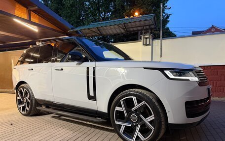 Land Rover Range Rover IV рестайлинг, 2022 год, 14 800 000 рублей, 3 фотография
