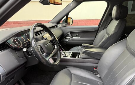 Land Rover Range Rover IV рестайлинг, 2022 год, 14 800 000 рублей, 26 фотография
