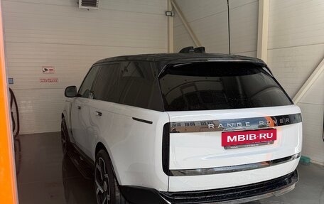 Land Rover Range Rover IV рестайлинг, 2022 год, 14 800 000 рублей, 32 фотография