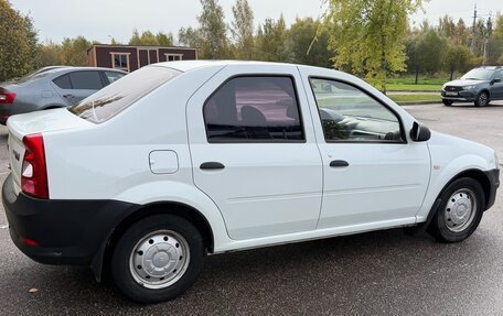 Renault Logan I, 2011 год, 400 000 рублей, 2 фотография
