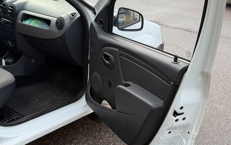 Renault Logan I, 2011 год, 400 000 рублей, 10 фотография
