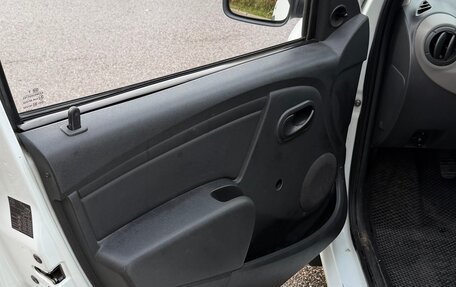 Renault Logan I, 2011 год, 400 000 рублей, 15 фотография