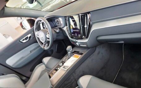 Volvo XC60 II, 2021 год, 4 500 000 рублей, 14 фотография