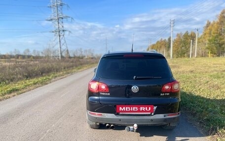 Volkswagen Tiguan I, 2010 год, 950 000 рублей, 2 фотография