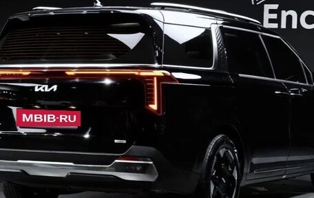 KIA Carnival, 2024 год, 5 121 462 рублей, 3 фотография