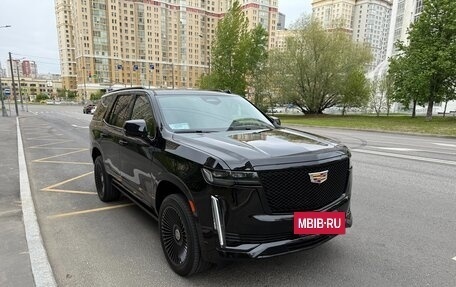 Cadillac Escalade V, 2023 год, 13 200 000 рублей, 13 фотография