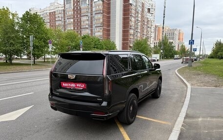 Cadillac Escalade V, 2023 год, 13 200 000 рублей, 10 фотография