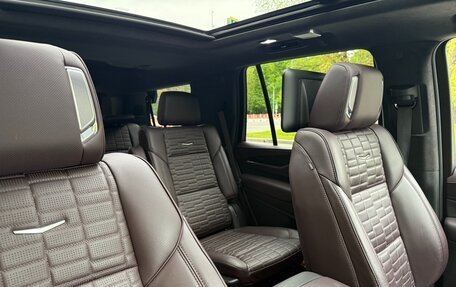 Cadillac Escalade V, 2023 год, 13 200 000 рублей, 23 фотография