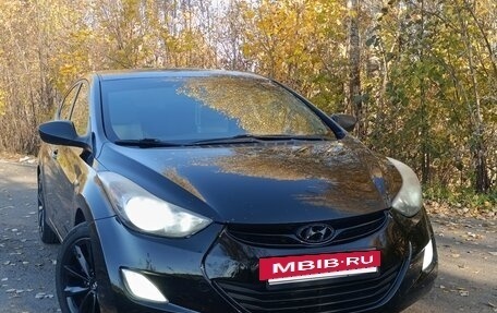 Hyundai Elantra V, 2011 год, 1 100 000 рублей, 2 фотография