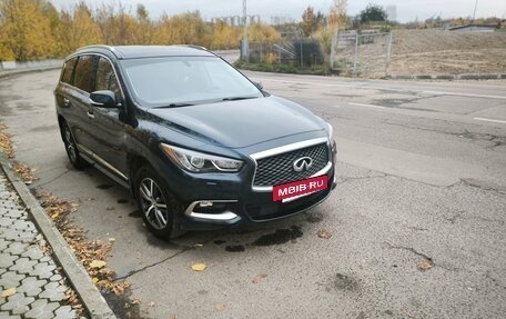 Infiniti QX60 I рестайлинг, 2017 год, 2 250 000 рублей, 4 фотография