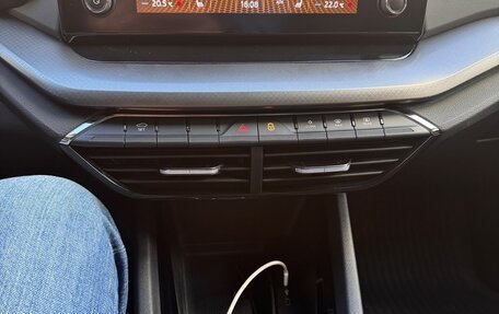 Skoda Octavia IV, 2021 год, 2 100 000 рублей, 6 фотография