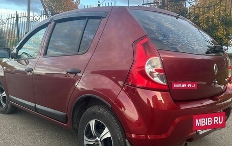Renault Sandero I, 2011 год, 505 000 рублей, 2 фотография