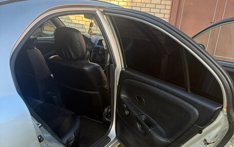 Mitsubishi Carisma I, 2002 год, 290 000 рублей, 9 фотография