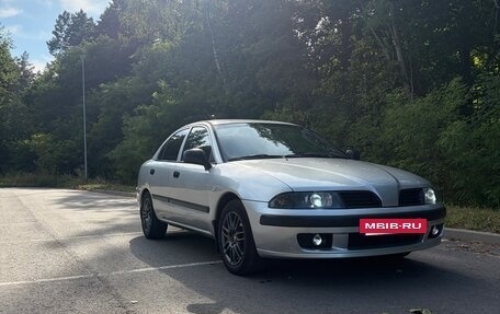Mitsubishi Carisma I, 2002 год, 290 000 рублей, 2 фотография